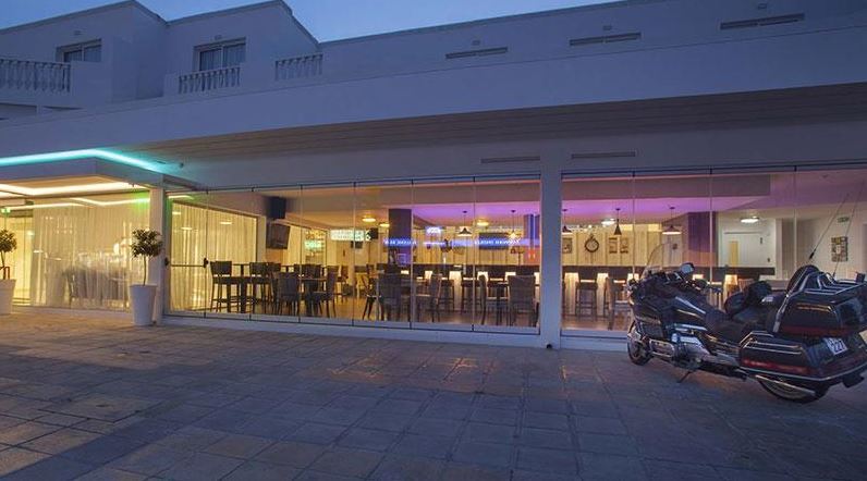 ปรินเซสซา เวรา โฮเต็ล-อพาร์ตเมนต์ Aparthotel Paphos ภายนอก รูปภาพ